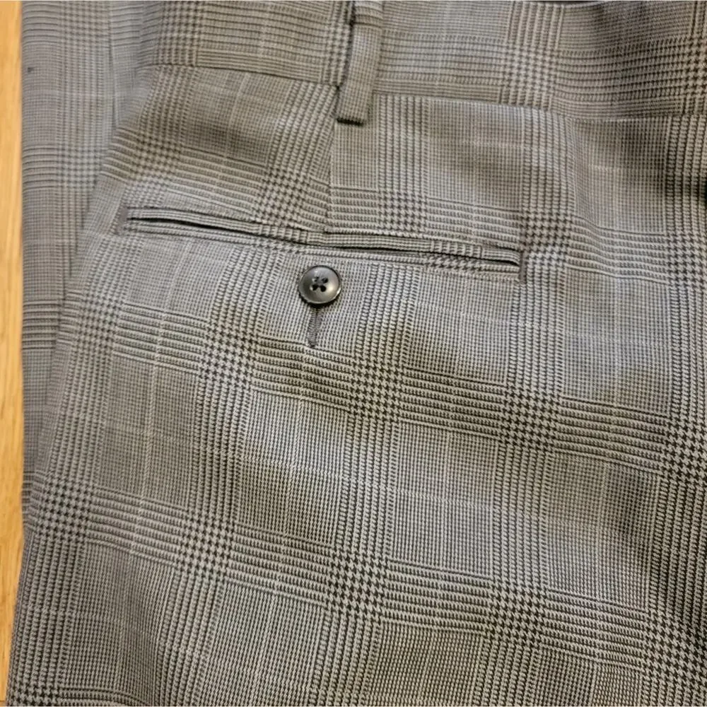 Mens 40W Classic Fit L. L. Bean Grey Checkered Dress Pants